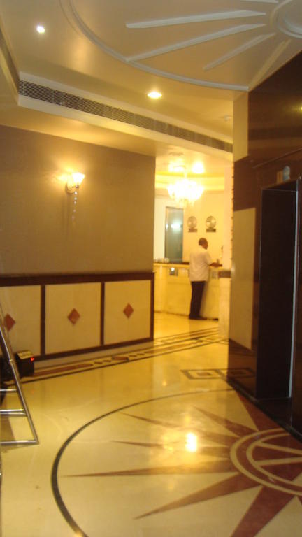 Chanson Grand Westend Delhi Kültér fotó