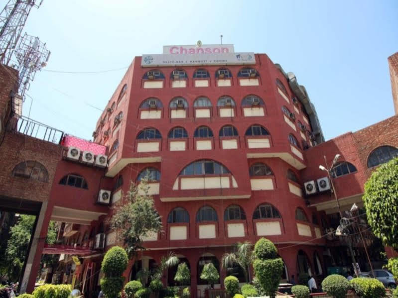 Chanson Grand Westend Delhi Kültér fotó